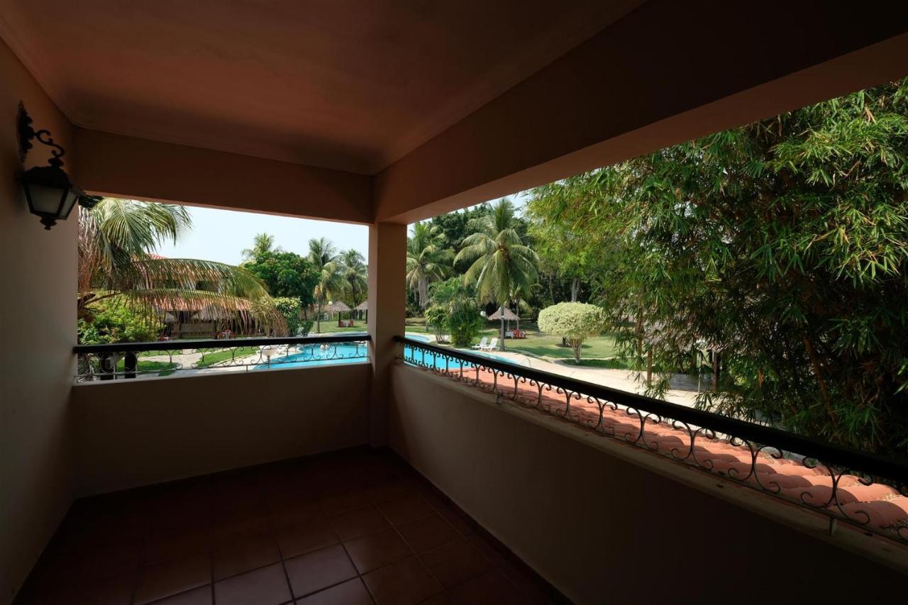 El Pantanal Hotel & Resort Puerto Quijarro  Exteriér fotografie